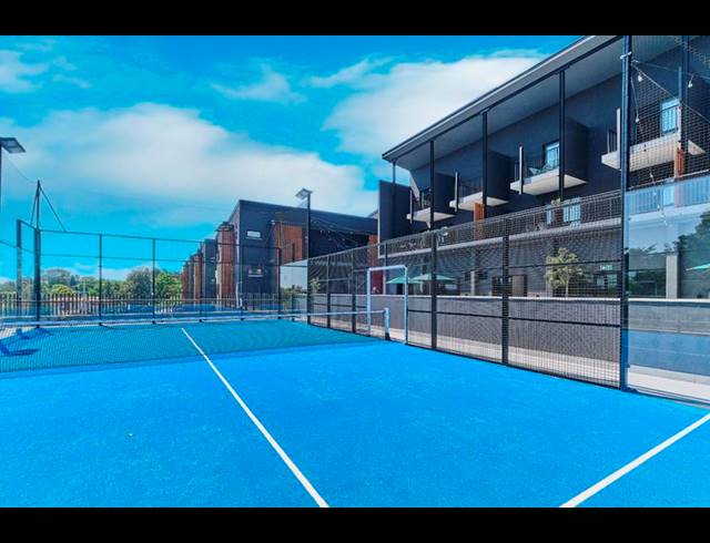 3 BEDROOM PROPERTY TO RENT IN HYDE PARK